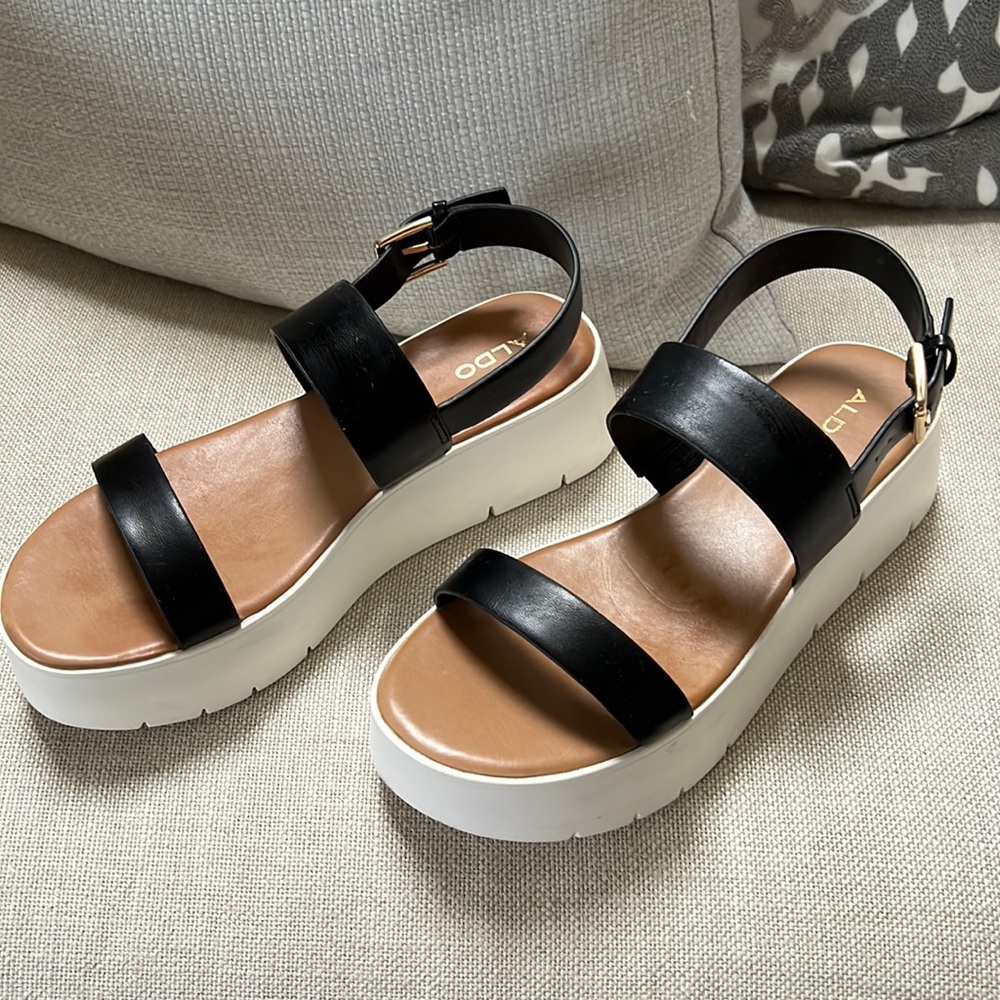Platform sandal